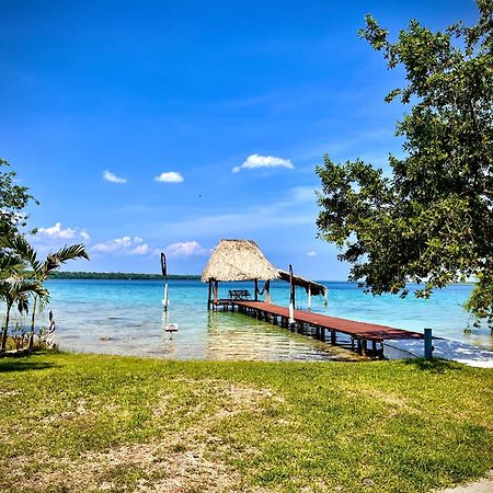 Cabana Con Muelle Privado En La Laguna De Bacalar Esterno foto